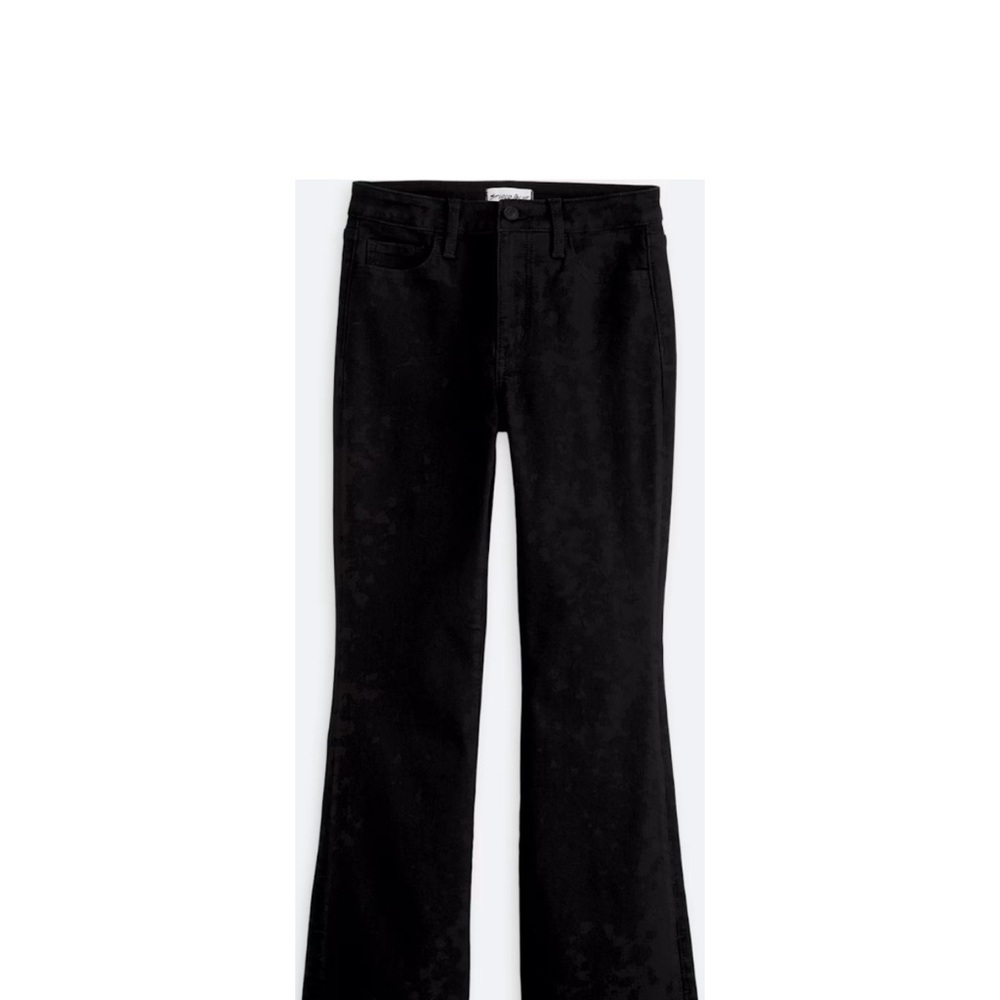 Studio Blue Sana Flare Black Women's Jeans - NWT Size 2P/27P
